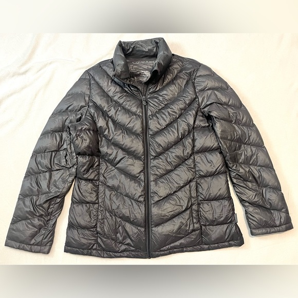 Calvin Klein Jackets & Blazers - Calvin Klein Women's Charcoal Gray Packable Lightweight Down Puffer Jacket L